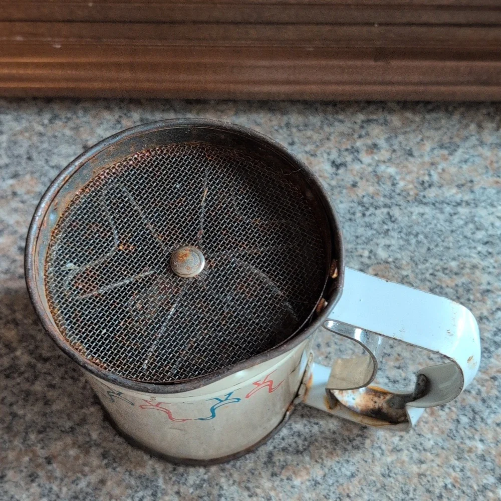 Androck Flour Sifter with Geese and Original Label
